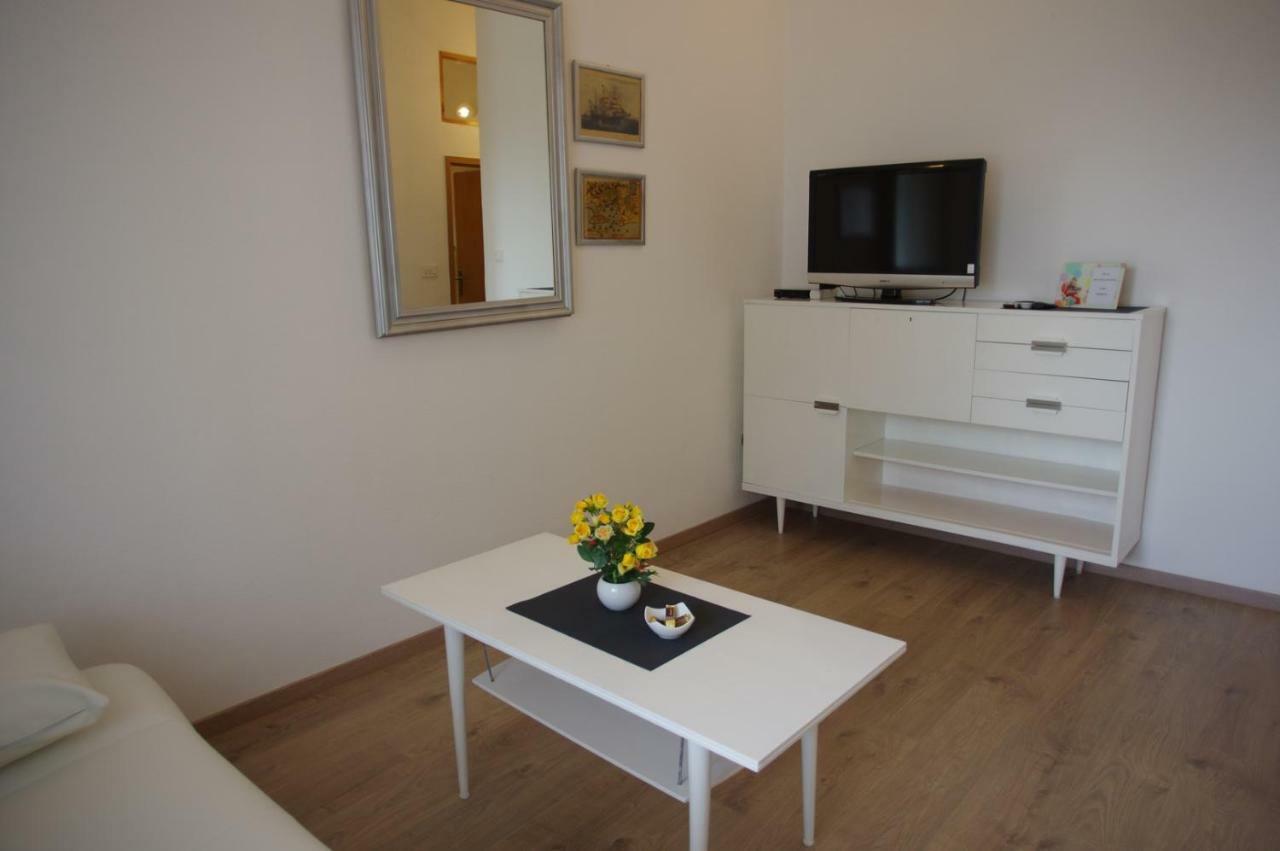 Apartments Sonja Podgora Eksteriør billede